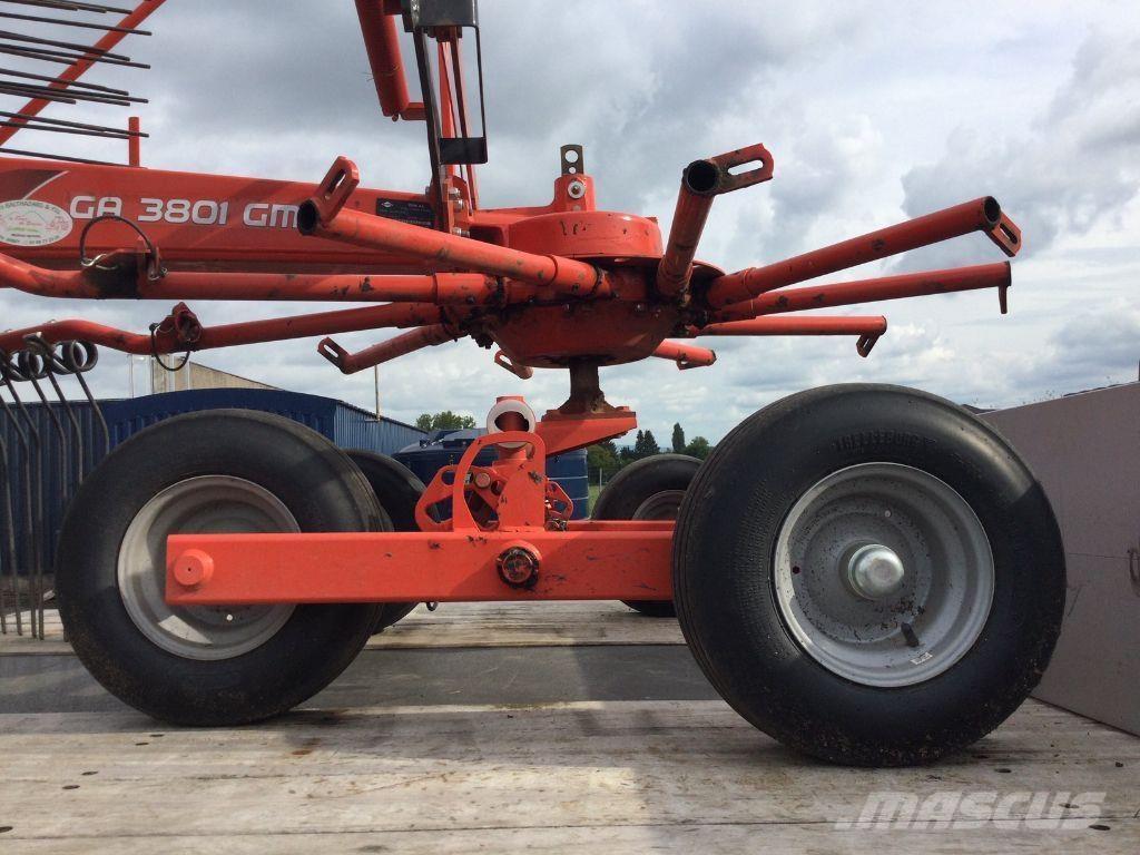 Kuhn GA 3801 GM Strängläggare