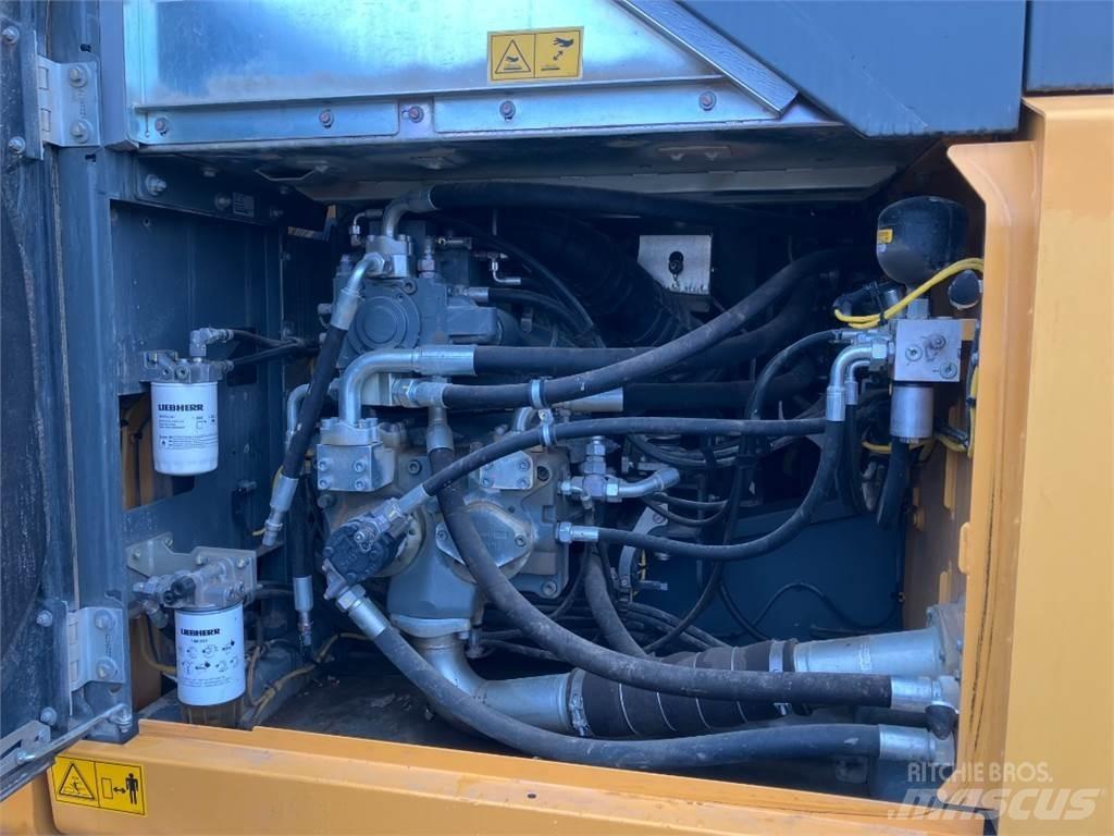 Liebherr R934 Bandgrävare