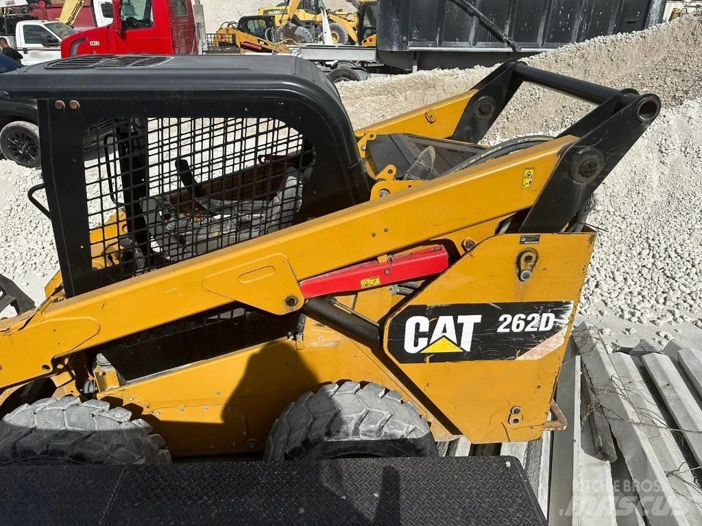 CAT 262 D Kompaktlastare