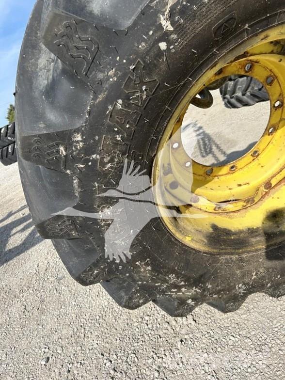 BKT 600/65R28 Entreprenad - Övrigt