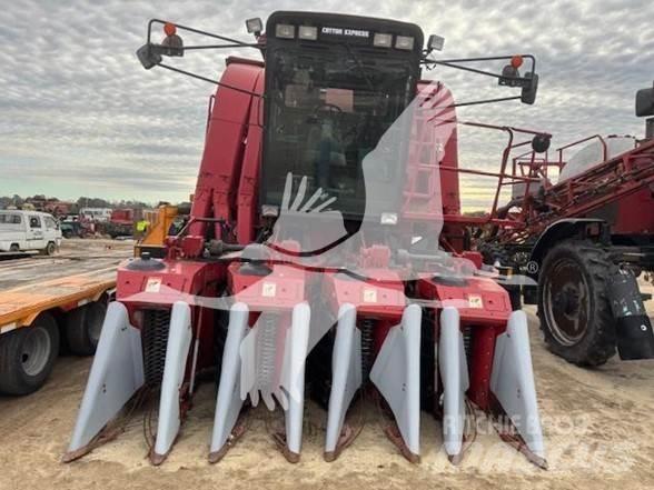 Case IH 2055 Skördetröskor