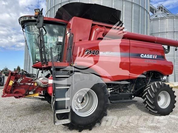 Case IH 5140 Skördetröskor