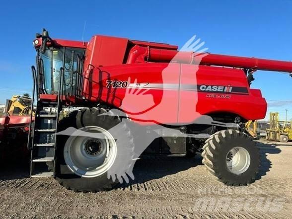 Case IH 7120 Skördetröskor