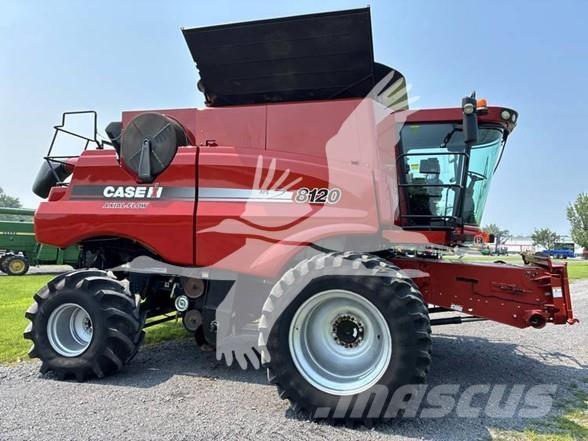 Case IH 8120 Skördetröskor