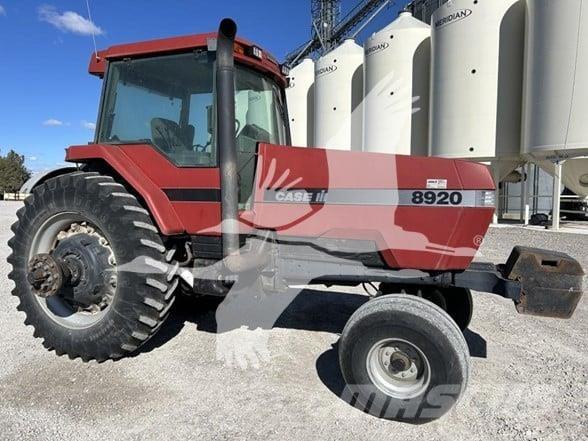 Case IH 8920 Traktorer