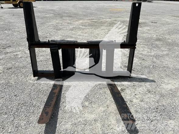 CAT 48 Gafflar