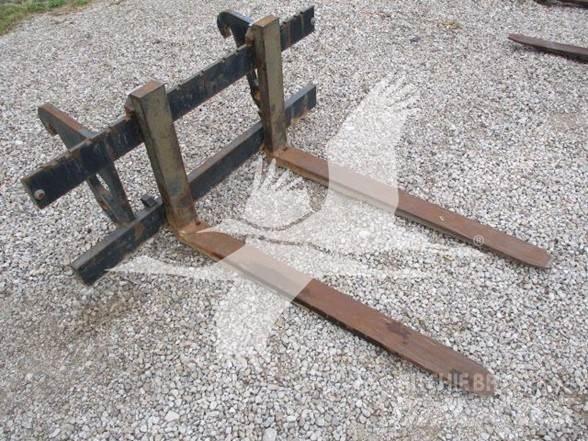 CAT 48 FORKS Gafflar