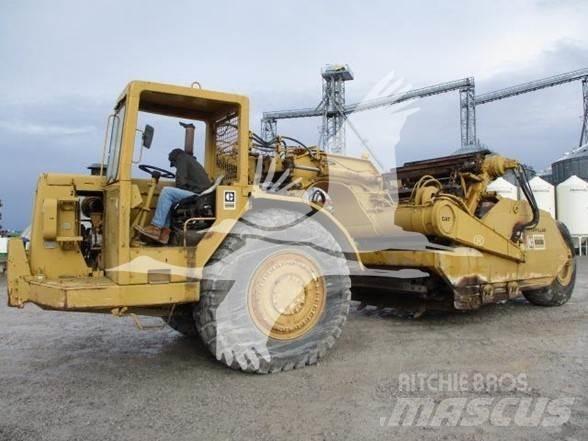 CAT 623B Schaktvagnar