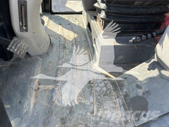 CAT 906M Hjullastare