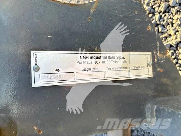 CNH 60 FORKS Entreprenad - Övrigt