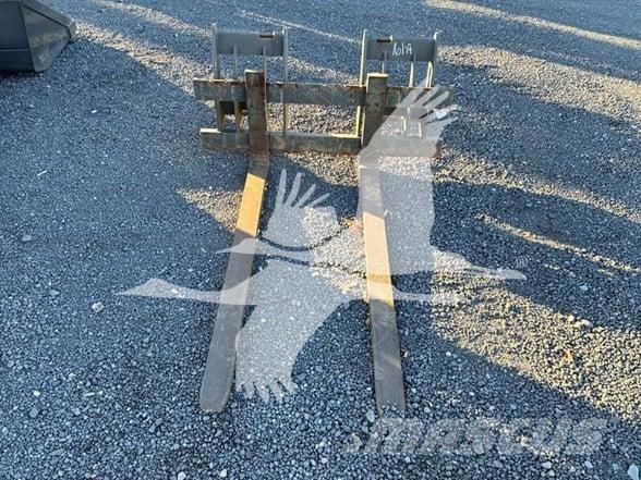 CNH 60 FORKS Entreprenad - Övrigt