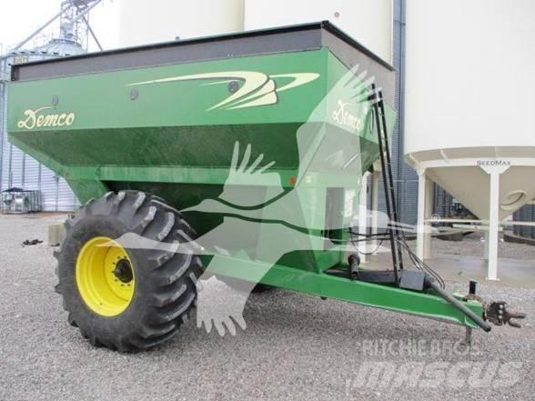 Demco 750 Spannmålsvagnar