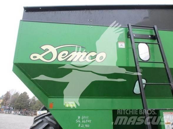 Demco 750 Spannmålsvagnar