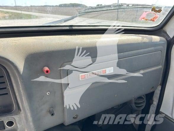 GMC BRIGADIER Dragbilar