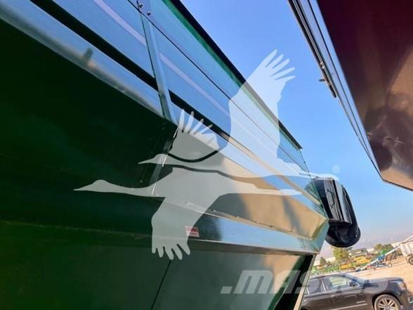 J&M 1151-22S Spannmålsvagnar