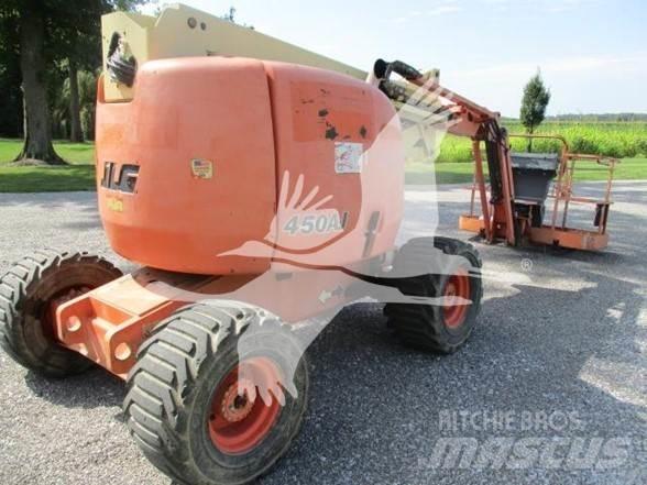 JLG 450AJ Bomliftar