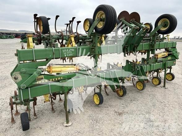 John Deere 85 Kupare och radhackor