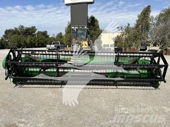 John Deere 918 Skärbord