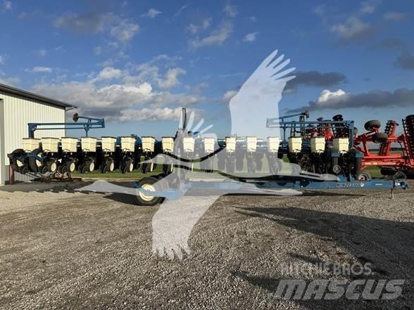 Kinze 3660 Sättare och planteringsmaskiner