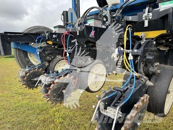 Kinze 3660 Sättare och planteringsmaskiner