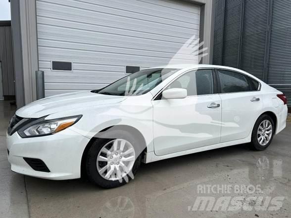 Nissan ALTIMA Personbilar