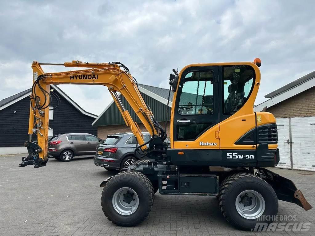 Hyundai 55W-9A Hjulgrävare