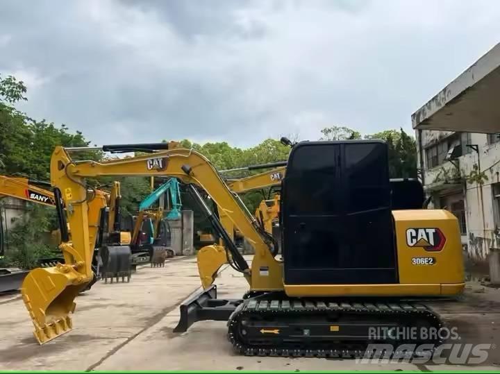 CAT 306 E2 Minigrävare < 7t