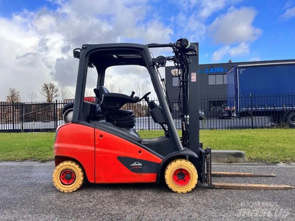 Linde H20T-01 Gasolmotviktstruckar