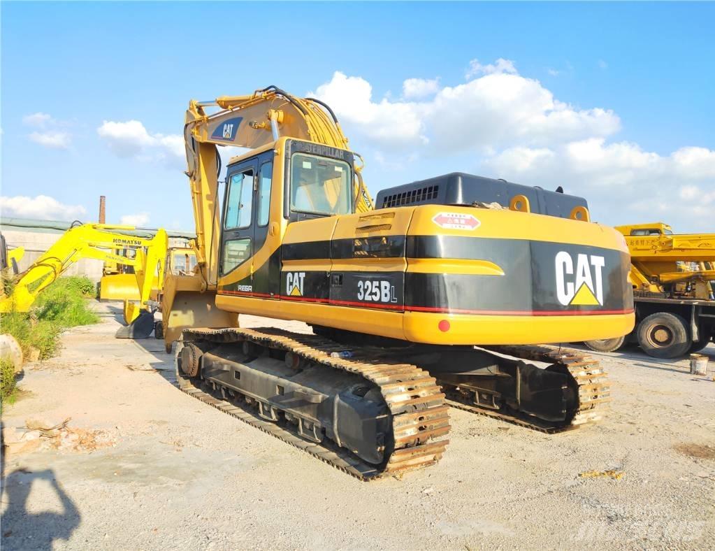 CAT 325B Bandgrävare