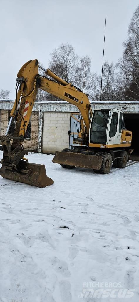 Liebherr A 900 C Hjulgrävare