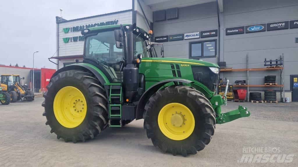 John Deere 6230 R Traktorer