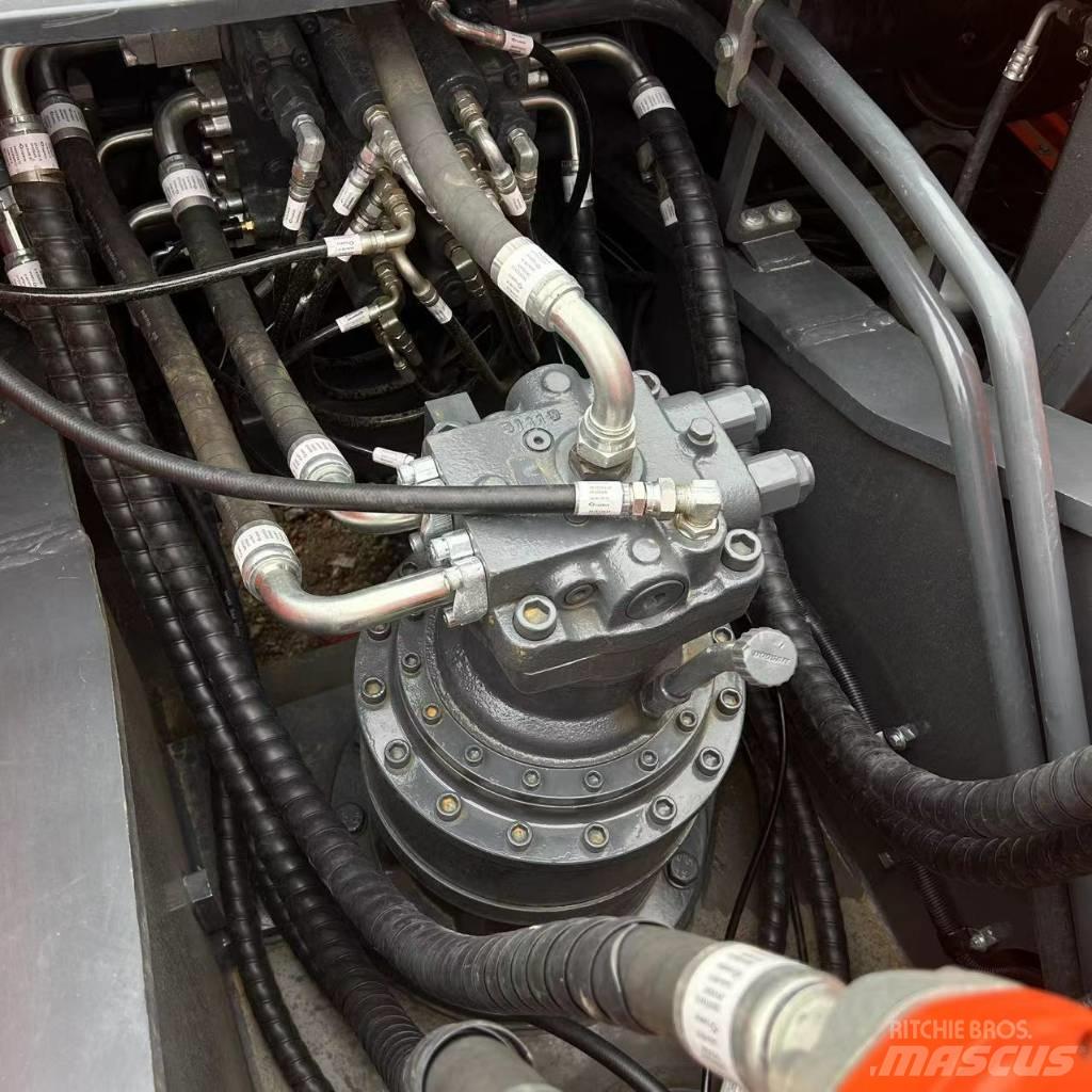 Doosan DX 300 LC-9c Bandgrävare