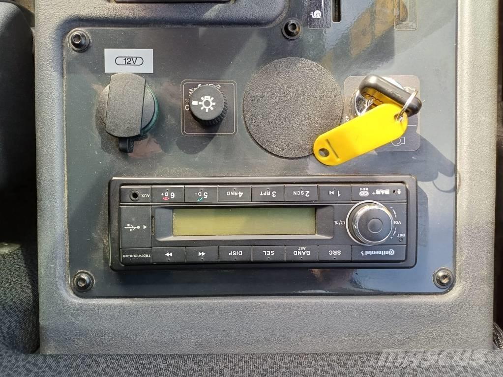 Komatsu WA 100 M-8 Hjullastare