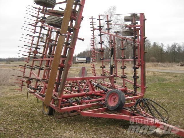 Väderstad NZG 900 Harvar
