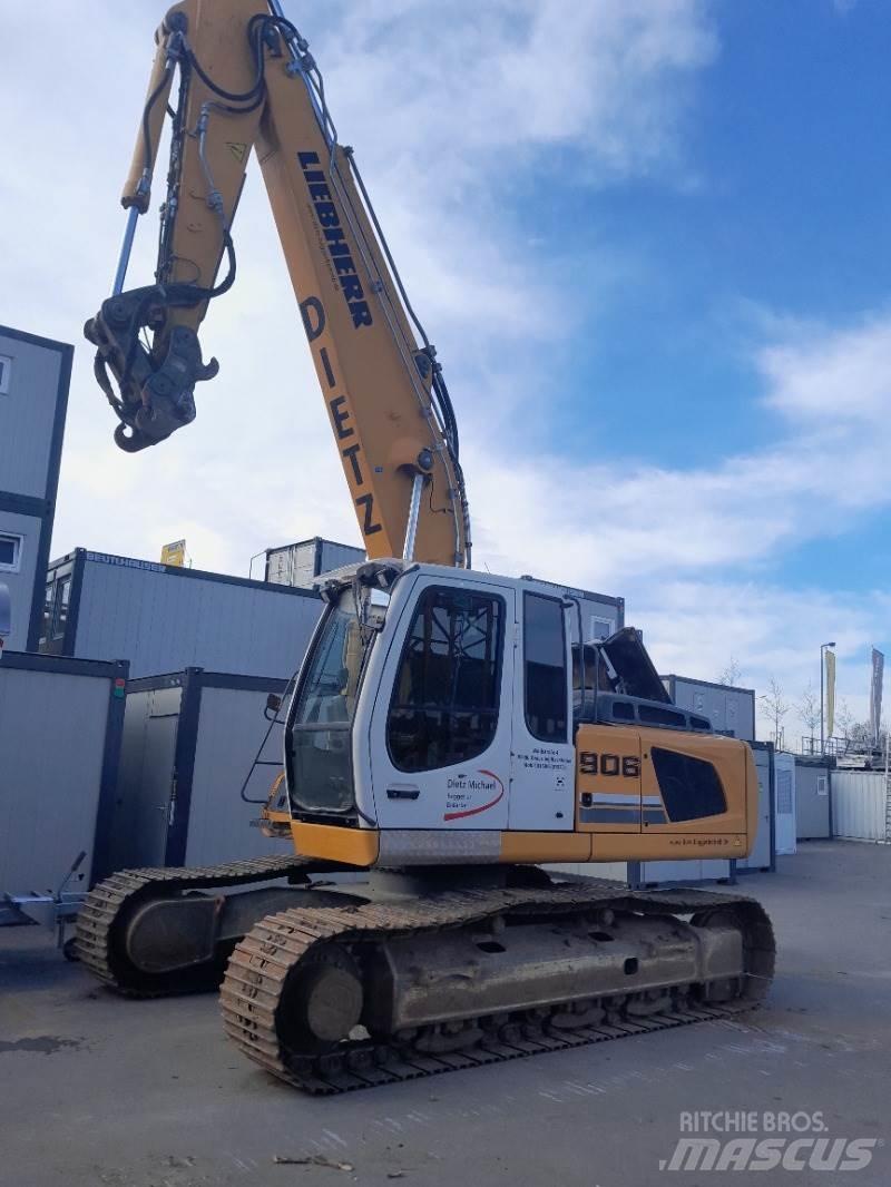 Liebherr R906 LC Bandgrävare