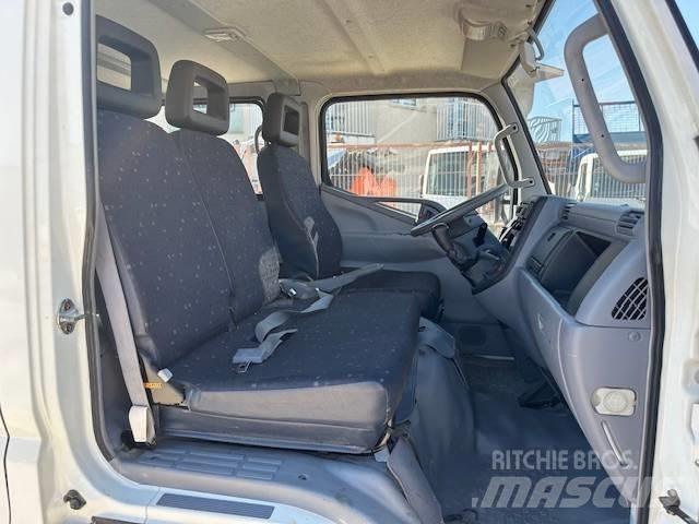 Mitsubishi Fuso FE Flakbilar/Pickuper