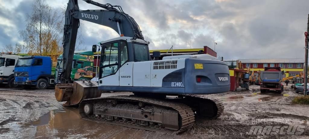 Volvo EC 240 C L Bandgrävare