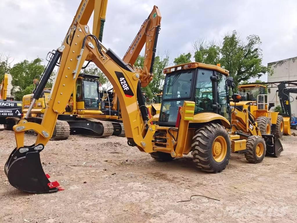 CAT 420 F Grävlastare