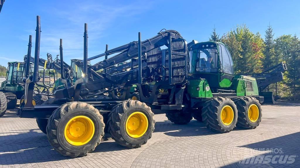 John Deere 1210E Skotare