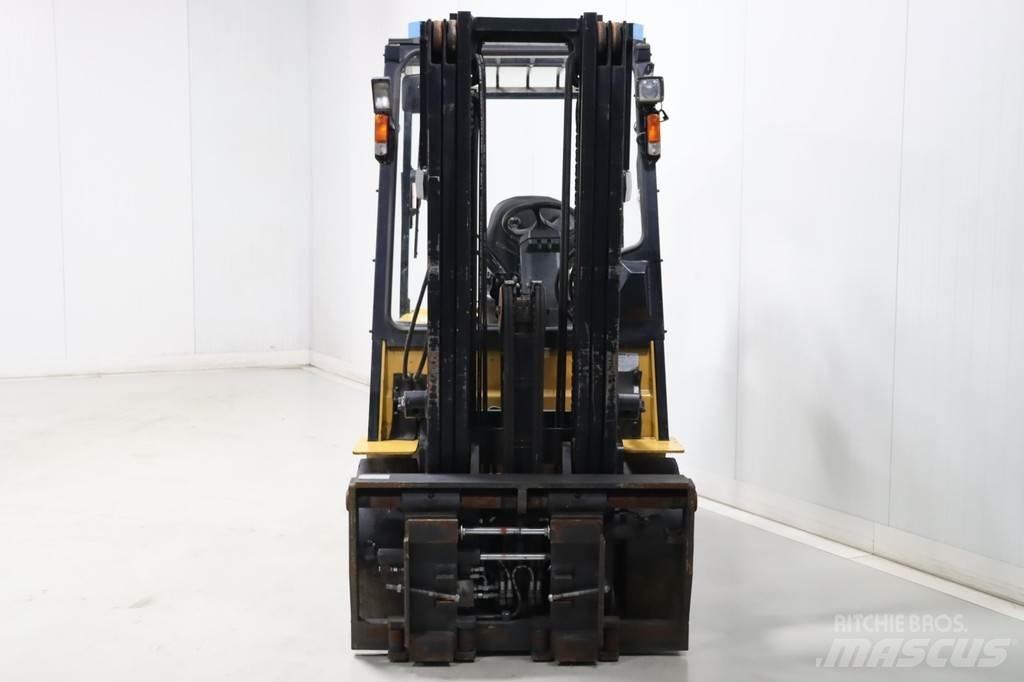 CAT EP35KPAC Elmotviktstruckar
