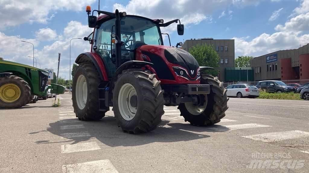 Valtra A105MH4 Traktorer