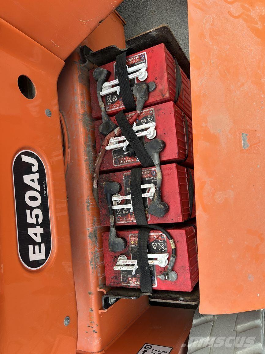 JLG E450AJ (2005) Bomliftar