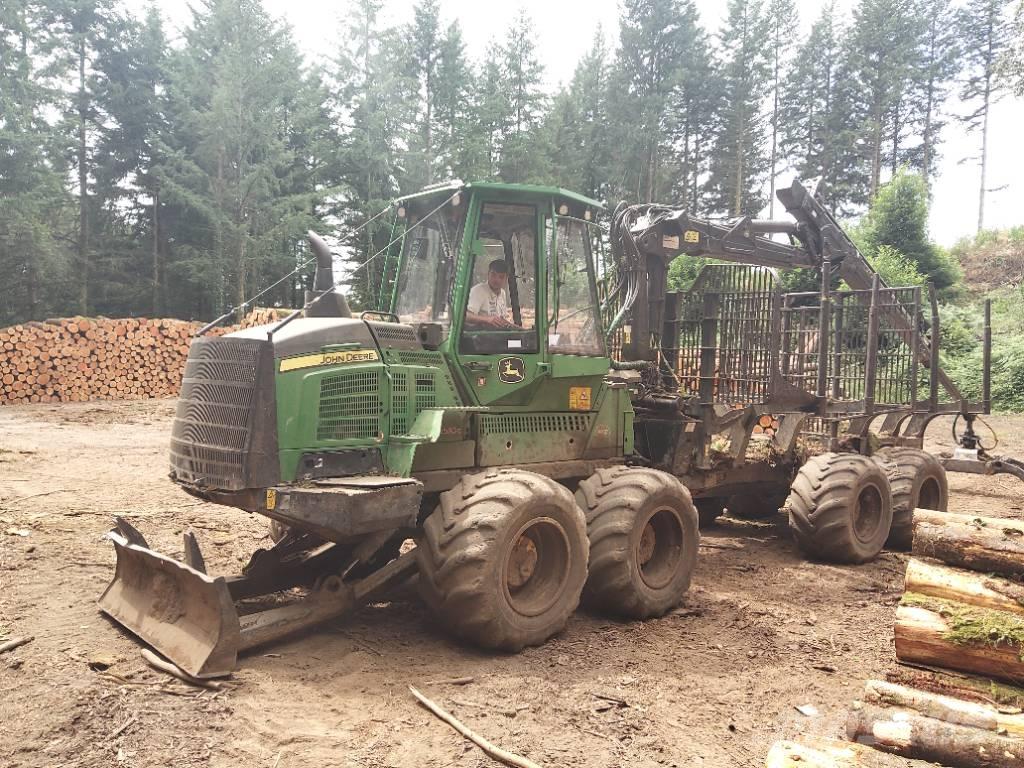 John Deere 1510 G Skotare