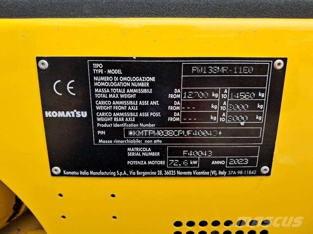 Komatsu PW138MR-11E0 Hjulgrävare
