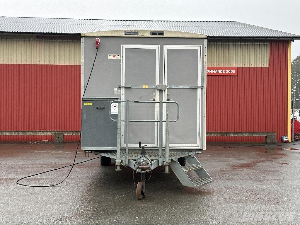  Arbetsvagnar PVT-6 Byggbaracker