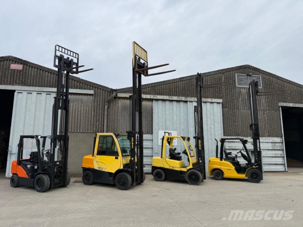 Hyundai 30 D Dieselmotviktstruckar