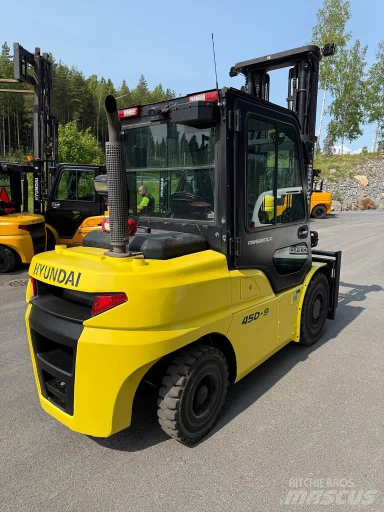Hyundai 45 D-9 Dieselmotviktstruckar