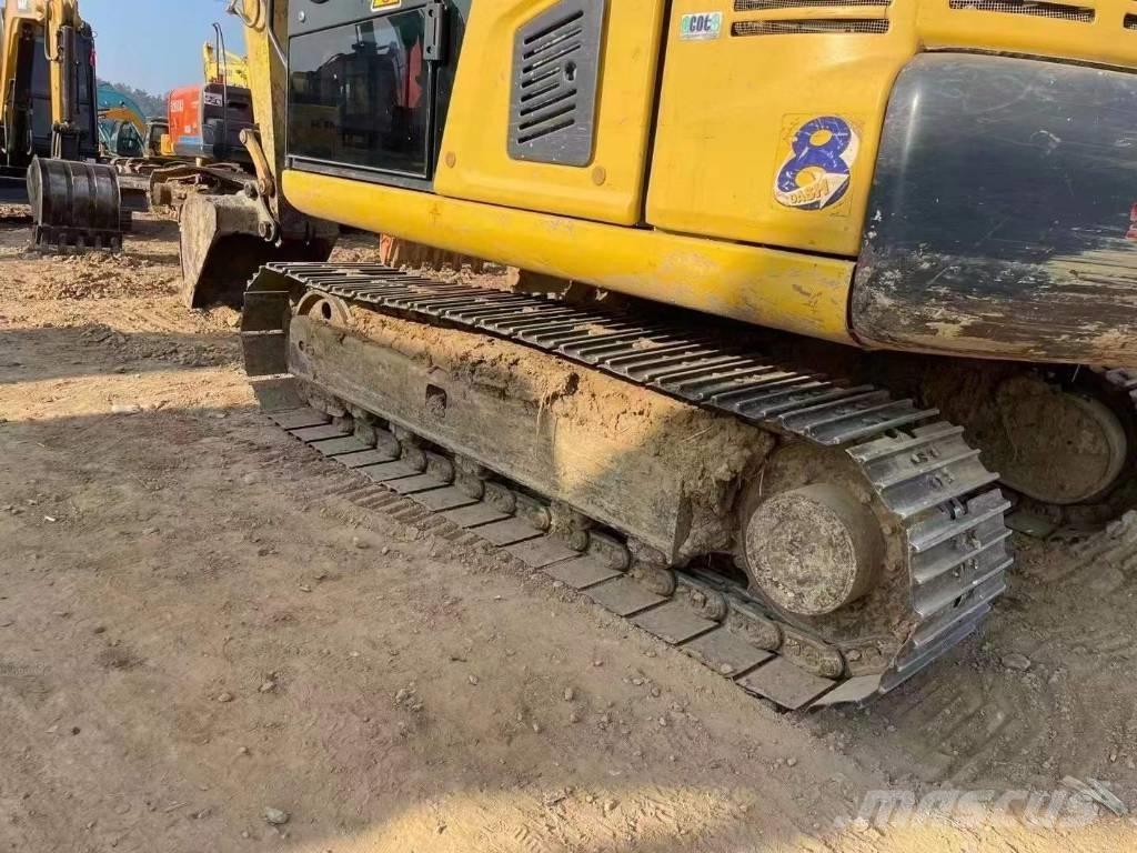 Komatsu PC 70-8 Bandgrävare