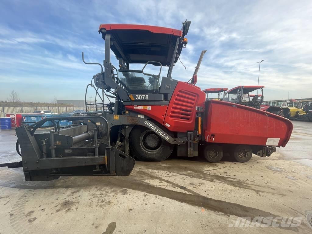 Vögele Super 1803-3I Asfaltsläggningsmaskiner