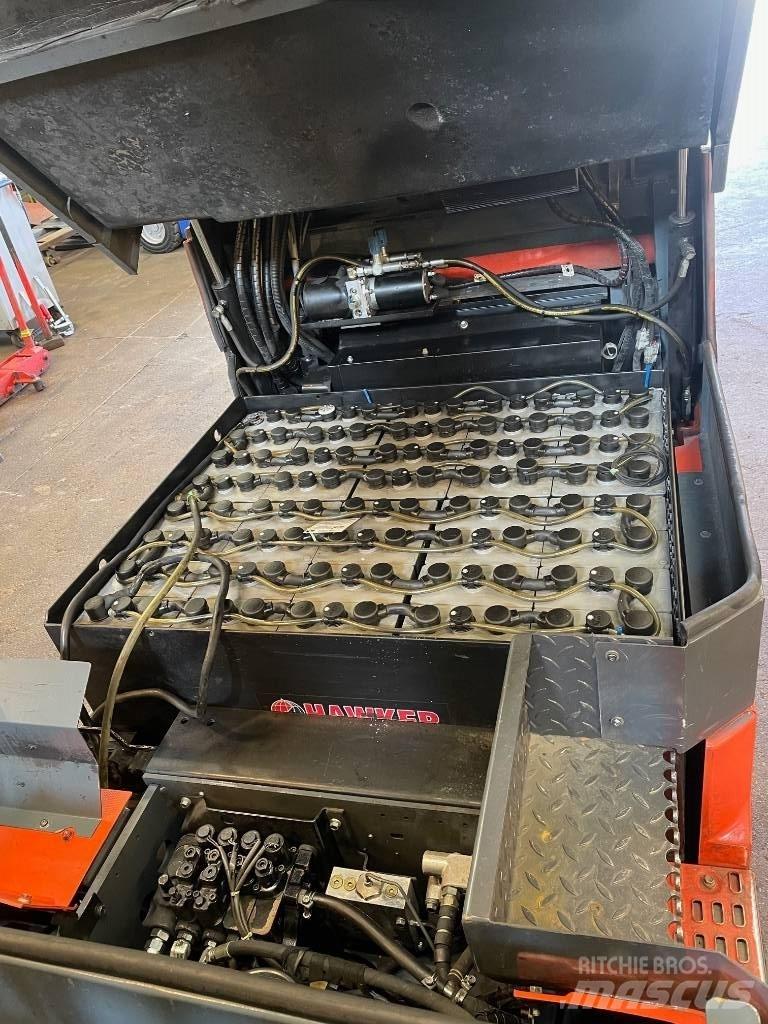 Toyota 7FBMF30 Elmotviktstruckar